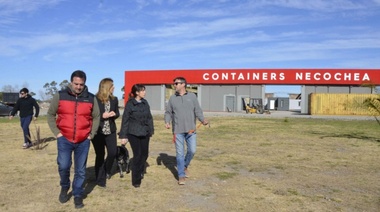 Avanza el armado del container para posta sanitaria y policial en Villa del Deportista