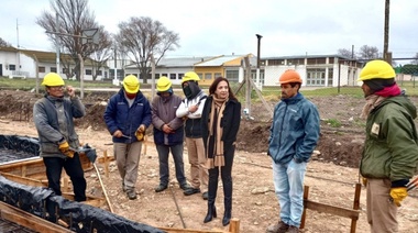 Se construye la Casa de la Provincia y Sánchez Jauregui recorrió la obra