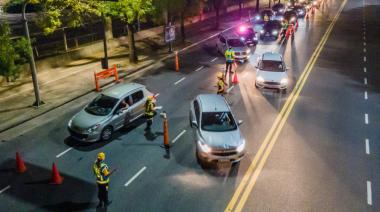 Controles vehiculares: ¿ Qué documentos hay que llevar en el auto para evitar multas en la ruta?