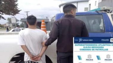 Amenazó a su familia con un machete, causó destrozos en el domicilio y quedó detenido