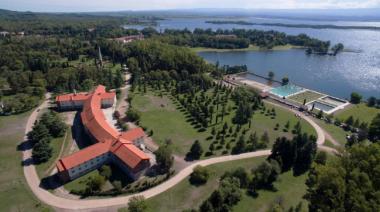 San Cayetano: Adultos mayores tendrán la posibilidad de viajar a Córdoba