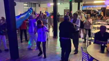 Una locura: Arrojaron bombas molotov contra el Palacio de la Buena Onda