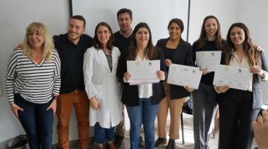 Entregaron certificados a cuatro nuevas profesionales médicas