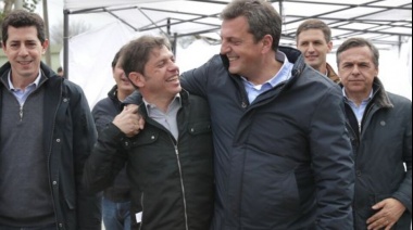 Kicillof oficializó el fondo para que intendentes paguen el bono