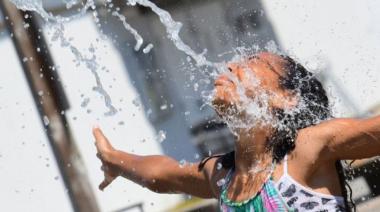 Consejos para disfrutar del verano sin riesgos: Cómo prevenir golpes de calor y cuidar la salud