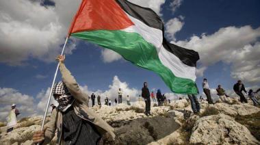 Disertación sobre la actualidad en Palestina: Licenciado Gabriel Sivinian en Necochea