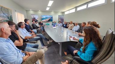 Puerto Quequén: Colaboración productiva entre la presidenta López y la cámara de actividades portuarias