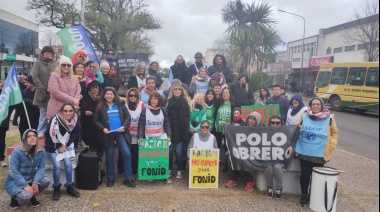 Reclamo en Necochea en el marco del paro nacional docente