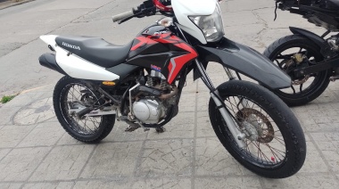 Mientras dormían les robaron la moto del interior de su casa en Necochea