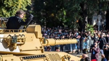 Javier Milei lideró jornada patriótica: firma del Pacto de Mayo y desfile por la Independencia