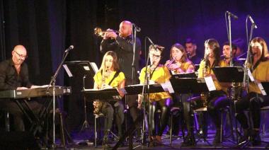 Concierto de la Independencia en Necochea: La Senior Big Band actuará a beneficio del Centro Cultural