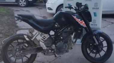 Sería robada la moto con la que atropellaron a una mujer en la playa