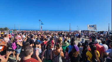 ¿Qué se exigió y reclamó en la multidinaria Marcha Federal del Orgullo Antifascista y Antirracista en Necochea?