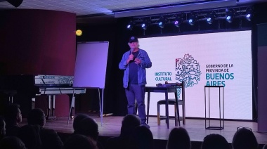 Pedro Saborido en Necochea: “La identidad nos da pertenencia, pero también nos hace sufrir”