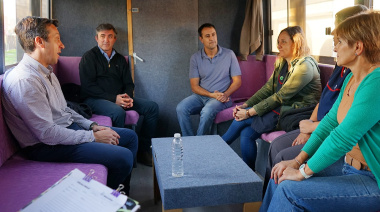 ¿Qué cambiarías en tu barrio? Docentes del Capuchinos ya le plantearon al intendente sus pedidos