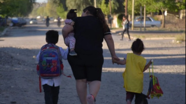 ¿Qué está pasando con las familias argentinas? Hogares unipersonales, envejecimiento y drámatica pobreza infantil