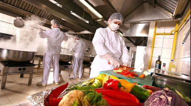 ¿Trabajas en gastronomía en Necochea? Tiene fecha el curso de manipulación de alimentos