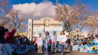 El jueves 19 se realizará el acto de Promesa de Lealtad a la Bandera en la Plaza Dardo Rocha