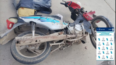 Una motociclista permanece en estado reservado tras un fuerte choque con un remis