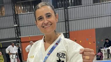 Rosa Parson ganó la Medalla de Oro en un campeonato internacional de karate en Uruguay
