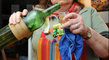 Día de la Pachamama: por qué se toma caña con ruda el 1 de agosto y cómo prepararla