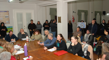 El Concejo bajo presión: vecinos pidieron reubicar la futura maltería y cuestionaron la venta de calles en Quequén