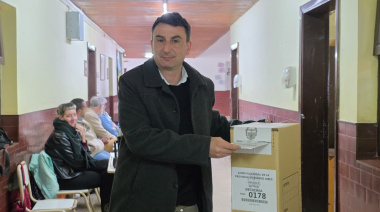 Valiante votó y pronosticó una gran elección en la quinta sección electoral