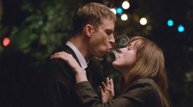 Cine gratuito en Necochea: "La peor persona del mundo" y cortometrajes este viernes en el Centro Cultural