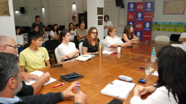 Complejo Jesuita Cardiel: la comunidad educativa llevó sus pedidos al HCD Necochea