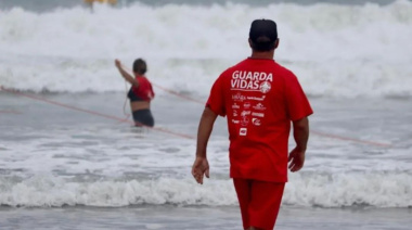 Necochea y Quequén activaron más puestos de guardavidas en costa y sectores recreativos