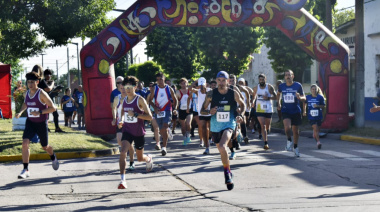 Tiago Rojas marcó el mejor tiempo en los 10K de la carrera “Rumbo al Centenario”