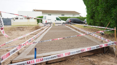 Avanzan las nuevas bajadas inclusivas para acceder al mar en Necochea y Quequén
