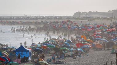 Anteúltimo día del año en Necochea: martes con sol, calor y máxima de 32 grados
