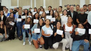URGARA entregó certificados de formación profesional a jóvenes y adultos en Necochea