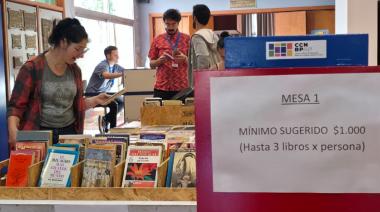 Regresó la Suelta de Libros al Centro Cultural Necochea: libros en movimiento y una experiencia única para lectores
