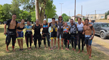 Necochea fue protagonista en el Triatlón de Azul con podios y presencia en la general