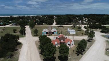 Tributo a The Beatles, cumbia y DJ para celebrar los 57 años del Balneario San Cayetano