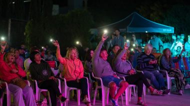 San Cayetano celebró los 57 años de su Balneario con música y gran convocatoria