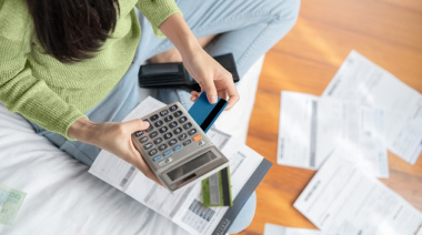 El 60% de los adultos está endeudado y uno de cada cuatro ya tiene atrasos