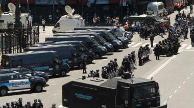 El Senado aprobó la reforma laboral y la jornada estuvo marcada por incidentes frente al Congreso