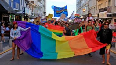 A días de la Marcha del Orgullo: ¿Por qué el Intendente y Nueva Necochea ponen obstáculos para la realización de la movilización?
