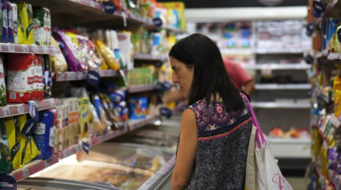 La línea de pobreza superó los $1,39 millones: cuánto necesitó una familia en febrero