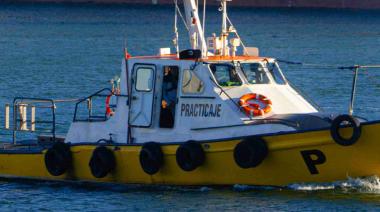 ¿Se terminan los prácticos? Alarma por una desregulación libertaria en los puertos