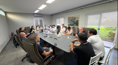 Acta firmada en Puerto Quequén: así quedó la nueva tarifa del transporte de granos