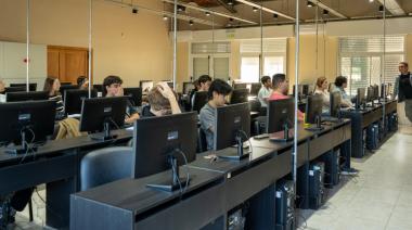 San Cayetano puso en marcha dos diplomaturas universitarias