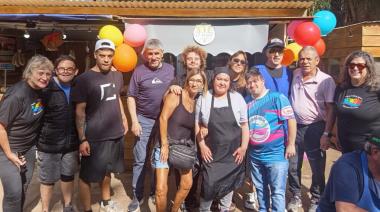 Trabajo, inclusión y comunidad: “Todos al Agua” estará presente en la feria 4 Estaciones