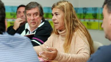 Almada: “Queremos que la asistencia sanitaria sea un derecho real y accesible”