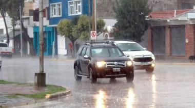 Alerta naranja en Necochea: anuncian lluvias intensas y hasta 110 mm este martes