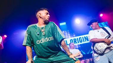 Cumbia, baile y clásicos: Román El Original se presenta en WO