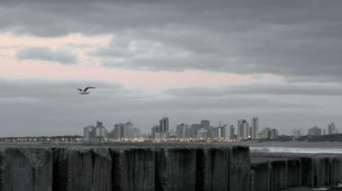Domingo frío y con neblina en Necochea: cómo estará el tiempo este 24 de mayo